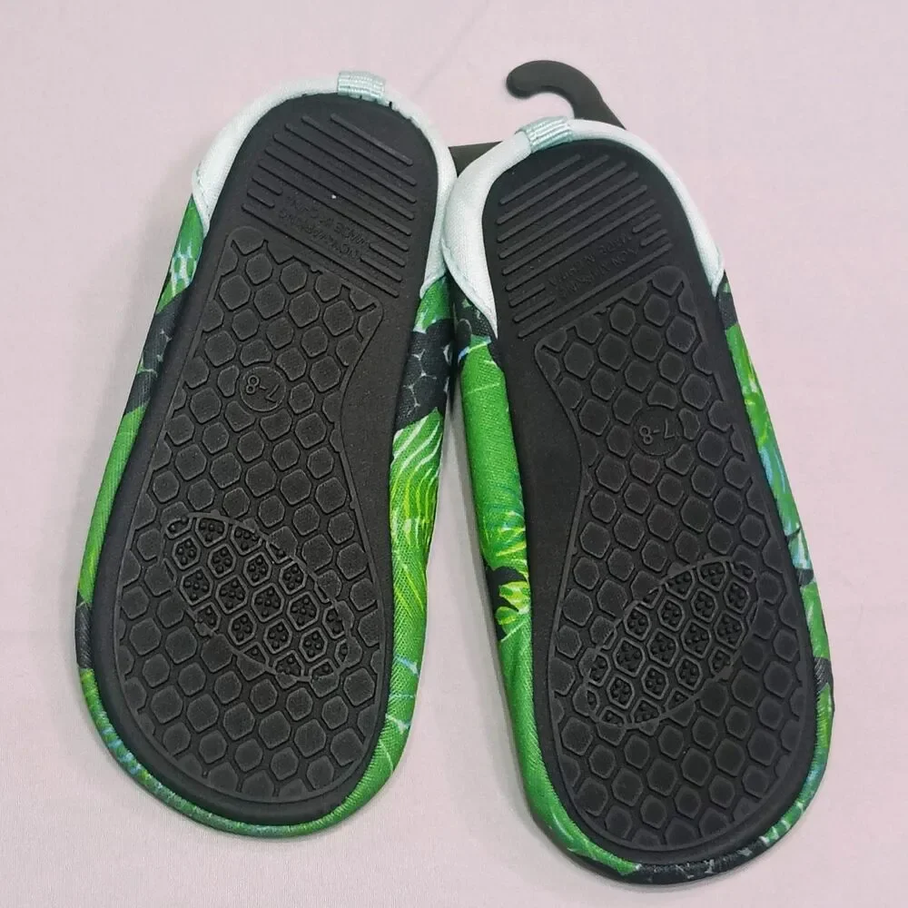 NEW Boys Shoes Water Sport Turtle Print Green Beachwear Baby Toddlers Sz 7/8
